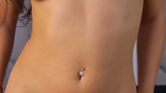 Kimberlymav online show from 12-23-25, 05:16