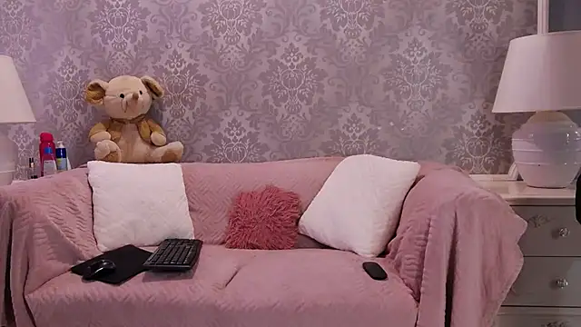Ella Raven online show from 05-07-26, 05:13