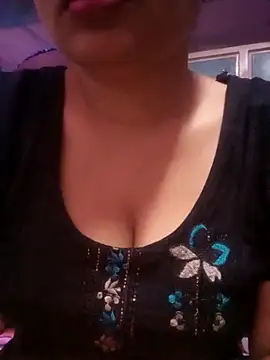 TINASONI online show from 09-27-25, 01:21