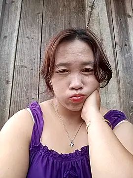 miumiu 00 online show from 09-12-25, 02:22