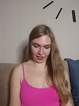 KisaVixen online show from 04-15-26, 07:58