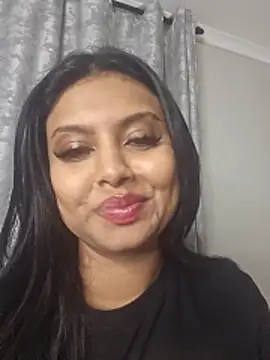 Indian GlowingMiax online show from 11-16-25, 06:13