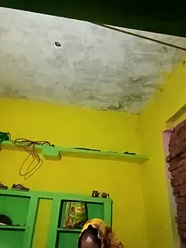 Rubi12A online show from 12-18-25, 02:45