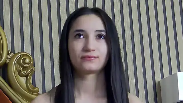 CarolinaBlair online show from 03-31-26, 06:14