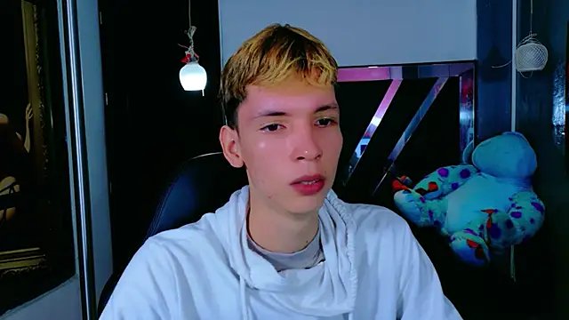 park jimin1 online show from 11-28-25, 02:20