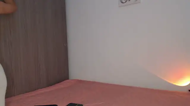   abrill   online show from 01-16-26, 06:01