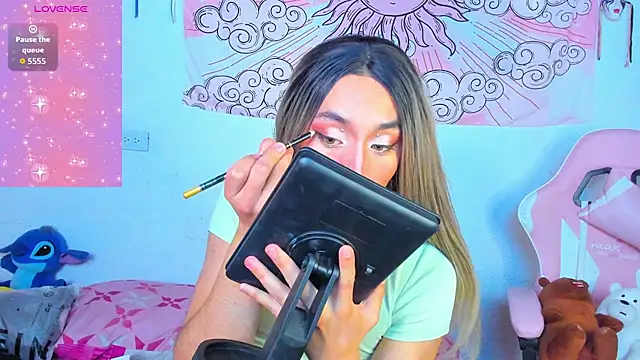 brihanna cooper online show from 04-21-26, 02:01