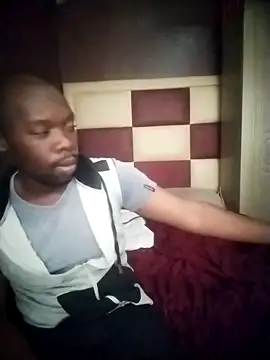 Snapshot of TinnyVsGiant chatting on 09-14-25, 02:05 TinnyVsGiant online show from 09-14-25, 02:05