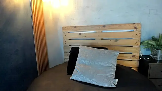 Daiisy kiss online show from 01-15-26, 12:21