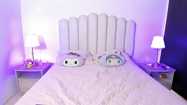 SofieBunnie online show from 09-26-25, 10:14