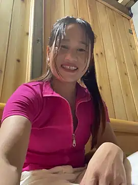 Snapshot of phungtiti chatting on 09-26-25, 02:32 phungtiti online show from 09-26-25, 02:32