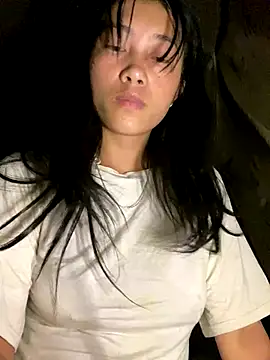 EmLy02 online show from 09-12-25, 10:32