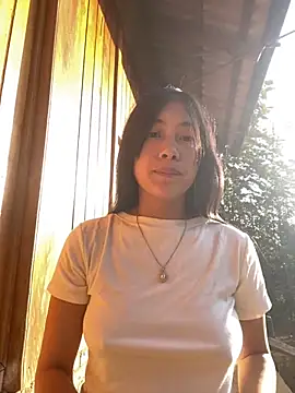 EmLy02 online show from 11-25-25, 12:43