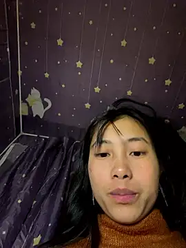 Snapshot of EmLy02 chatting on 01-10-26, 01:51 EmLy02 online show from 01-10-26, 01:51