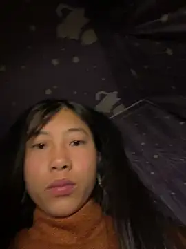 Snapshot of EmLy02 chatting on 01-10-26, 08:10 EmLy02 online show from 01-10-26, 08:10