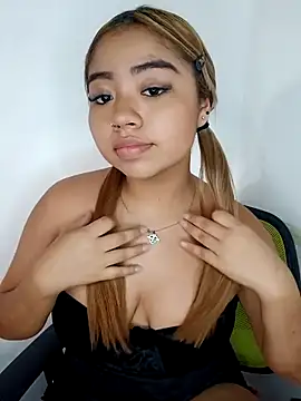 Emily  Hott online show from 01-14-26, 09:42