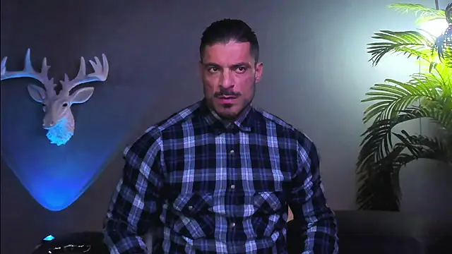 dennis cox1 online show from 12-19-25, 07:59