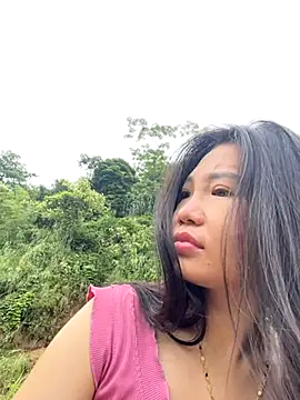 Snapshot of Miumieu chatting on 10-03-25, 01:02 Miumieu online show from 10-03-25, 01:02