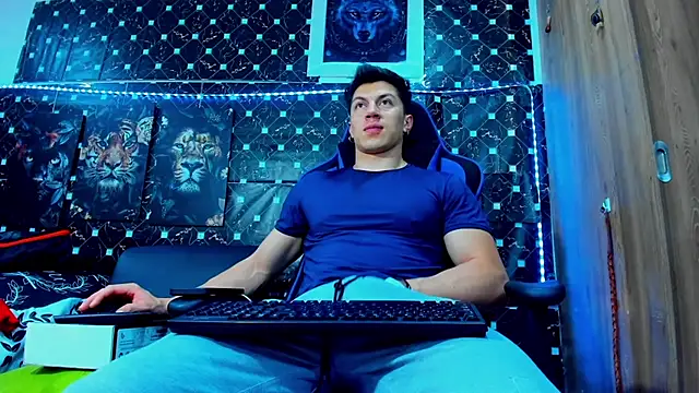 Snapshot of javiersexymann chatting on 10-08-25, 09:34 javiersexymann online show from 10-08-25, 09:34