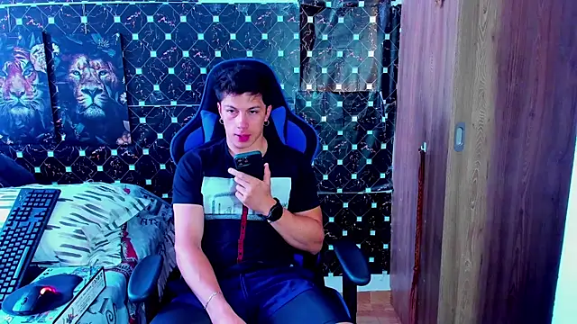 javiersexymann online show from 01-08-26, 05:15