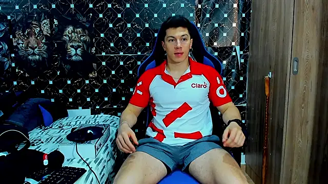 javiersexymann online show from 04-17-26, 09:18