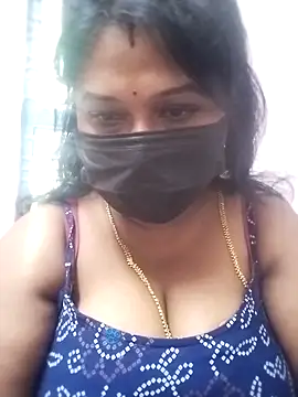 Snapshot of chaitara-reddy chatting on 10-29-25, 04:26 chaitara-reddy online show from 10-29-25, 04:26