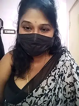 Snapshot of chaitara-reddy chatting on 11-14-25, 05:06 chaitara-reddy online show from 11-14-25, 05:06