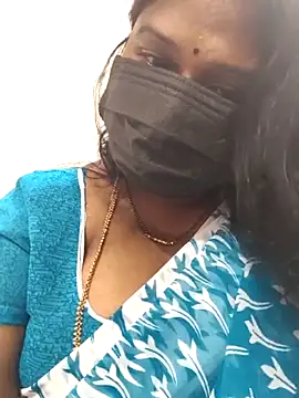 Snapshot of chaitara-reddy chatting on 06-19-26, 06:40 chaitara-reddy online show from 06-19-26, 06:40