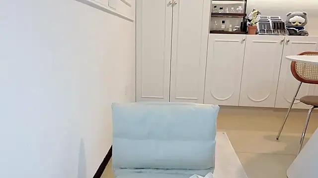 xxxjbgdrgn online show from 12-18-25, 02:34