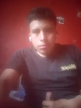 Snapshot of diegothc chatting on 09-14-25, 01:32 diegothc online show from 09-14-25, 01:32