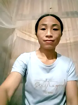 lucybaby00 online show from 09-10-25, 10:37