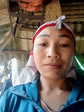 lucybaby00 online show from 12-19-25, 04:19