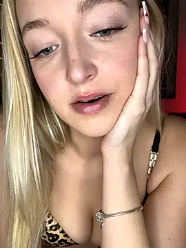 emilypeperoni online show from 12-19-25, 10:33