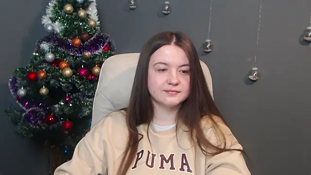 MavkaCute online show from 12-18-25, 07:20