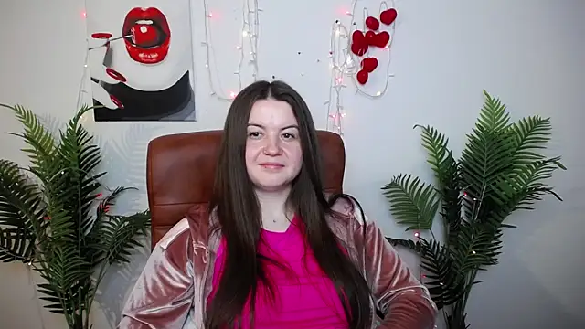 Snapshot of MavkaCute chatting on 05-19-26, 01:56 MavkaCute online show from 05-19-26, 01:56