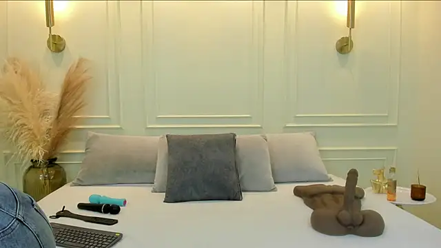 gabysanta  online show from 01-18-26, 02:43