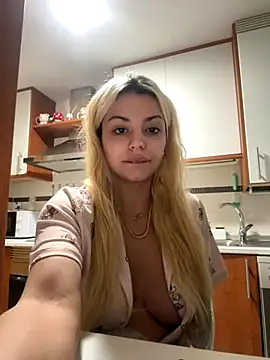 NoeliaGarcia17 online show from 10-11-25, 12:32