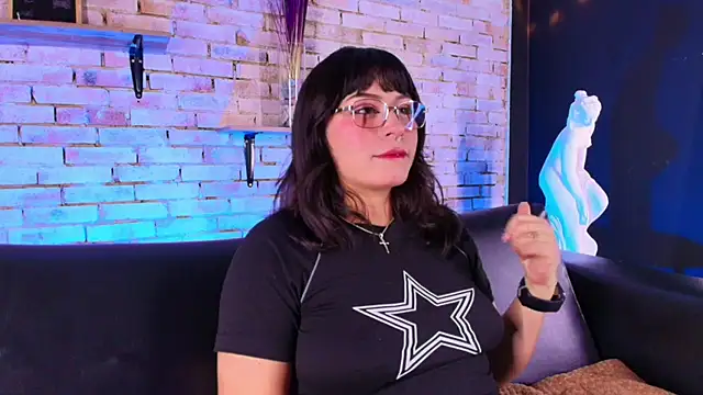 kitty malach online show from 04-20-26, 02:36