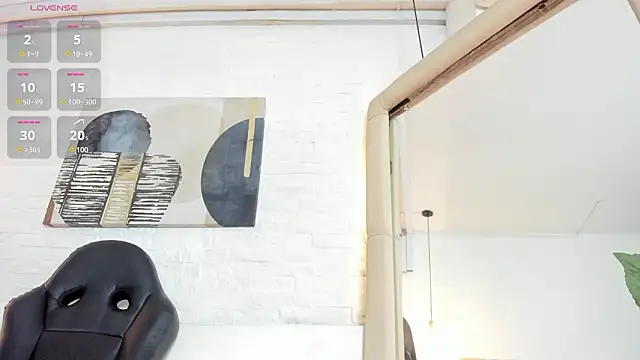 Sarah GothicGirl online show from 02-04-26, 08:14