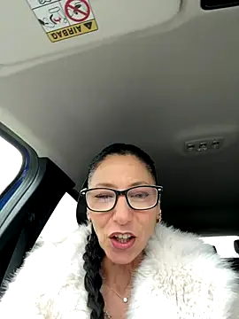 Snapshot of eddivad6974 chatting on 12-18-25, 02:23 eddivad6974 online show from 12-18-25, 02:23