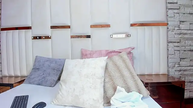 CandyandSteven online show from 03-05-26, 03:13