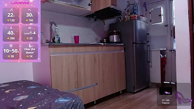 AllysonStonne online show from 04-09-26, 08:47