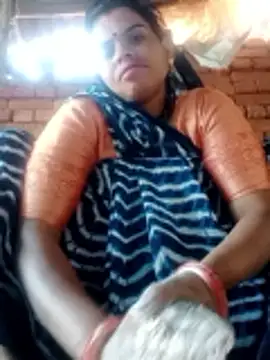 Snapshot of Soniya_pandit chatting on 04-24-26, 02:03 Soniya pandit online show from 04-24-26, 02:03