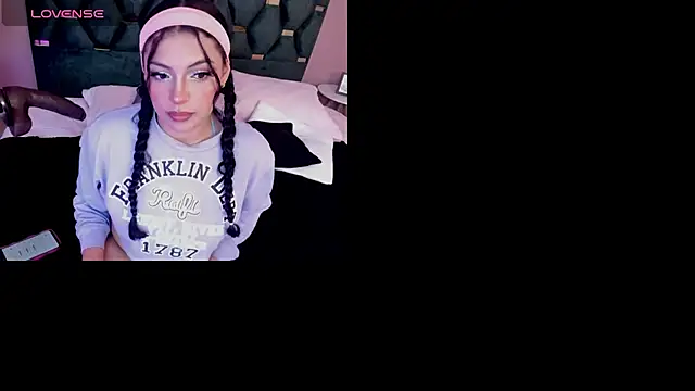 Micki   online show from 10-30-25, 11:55