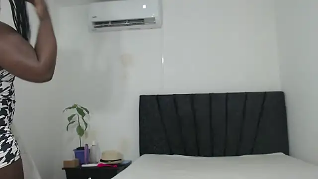 DaiishaWolf online show from 09-19-25, 06:41