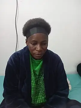 Snapshot of MatureGoddess_ chatting on 06-17-26, 06:16 MatureGoddess online show from 06-17-26, 06:16
