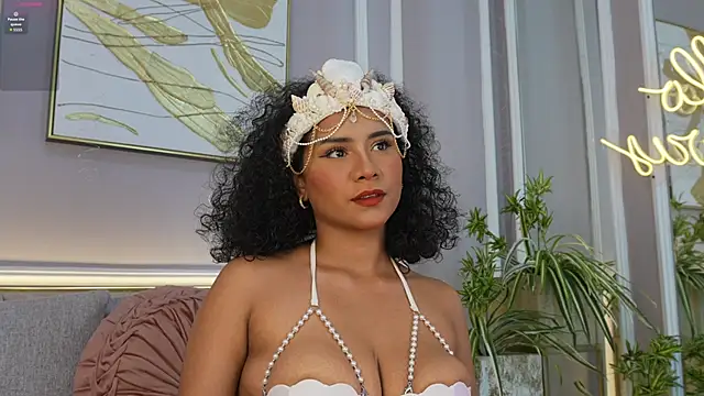 ellette   online show from 03-07-26, 07:11