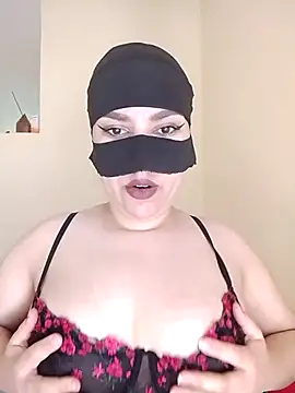 Diva watine online show from 10-23-25, 01:43