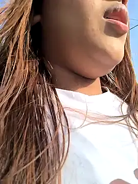 Snapshot of butterfly777_ chatting on 09-11-25, 12:38 butterfly777 online show from 09-11-25, 12:38