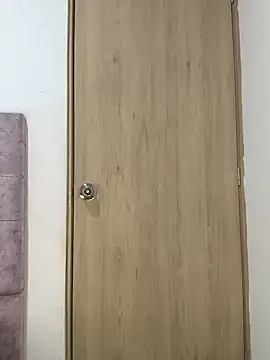 Snapshot of butterfly777_ chatting on 09-13-25, 09:20 butterfly777 online show from 09-13-25, 09:20